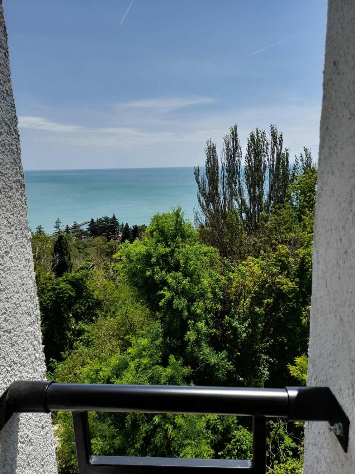 Queen's Garden * Balchik